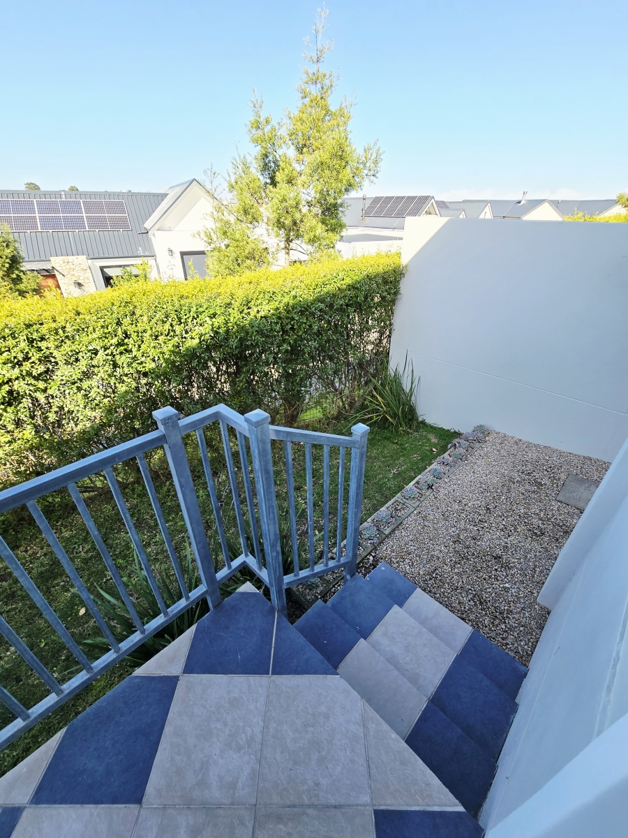 2 Bedroom Property for Sale in Kingswood Golf Estate Western Cape